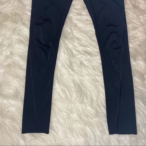 Athleta Challenge 7/8 Tight - Picture 7 of 14